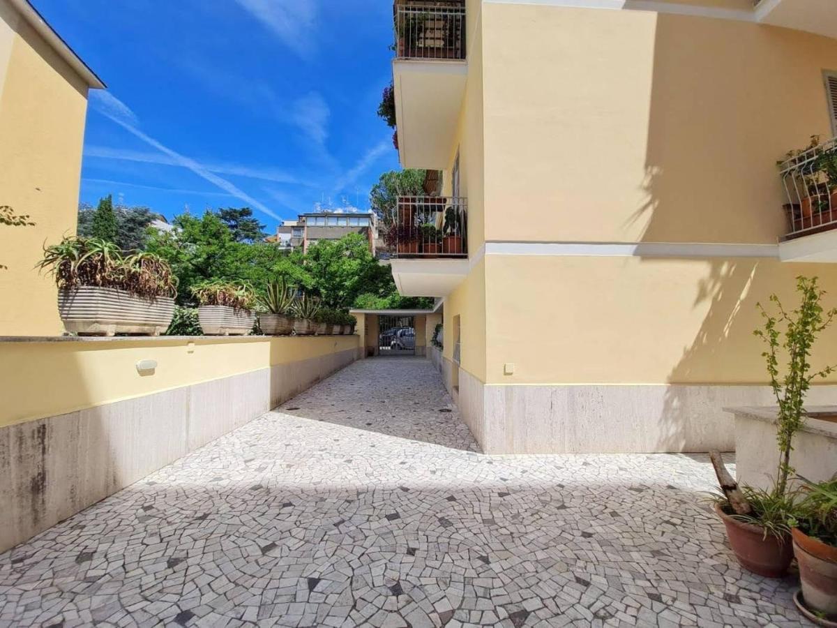 Nel Cuore Dell'Appia Antica Apartment Rome Exterior photo